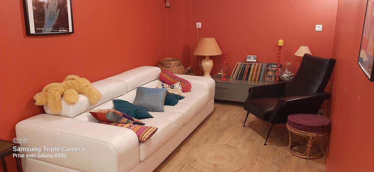 Homestay La Cigale Et La Fourmi Nimes