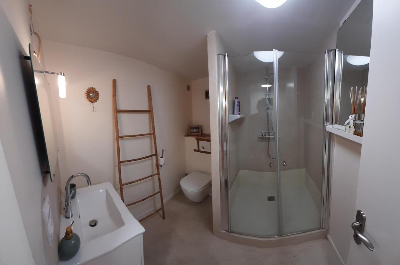 La Cigale Et La Fourmi Homestay