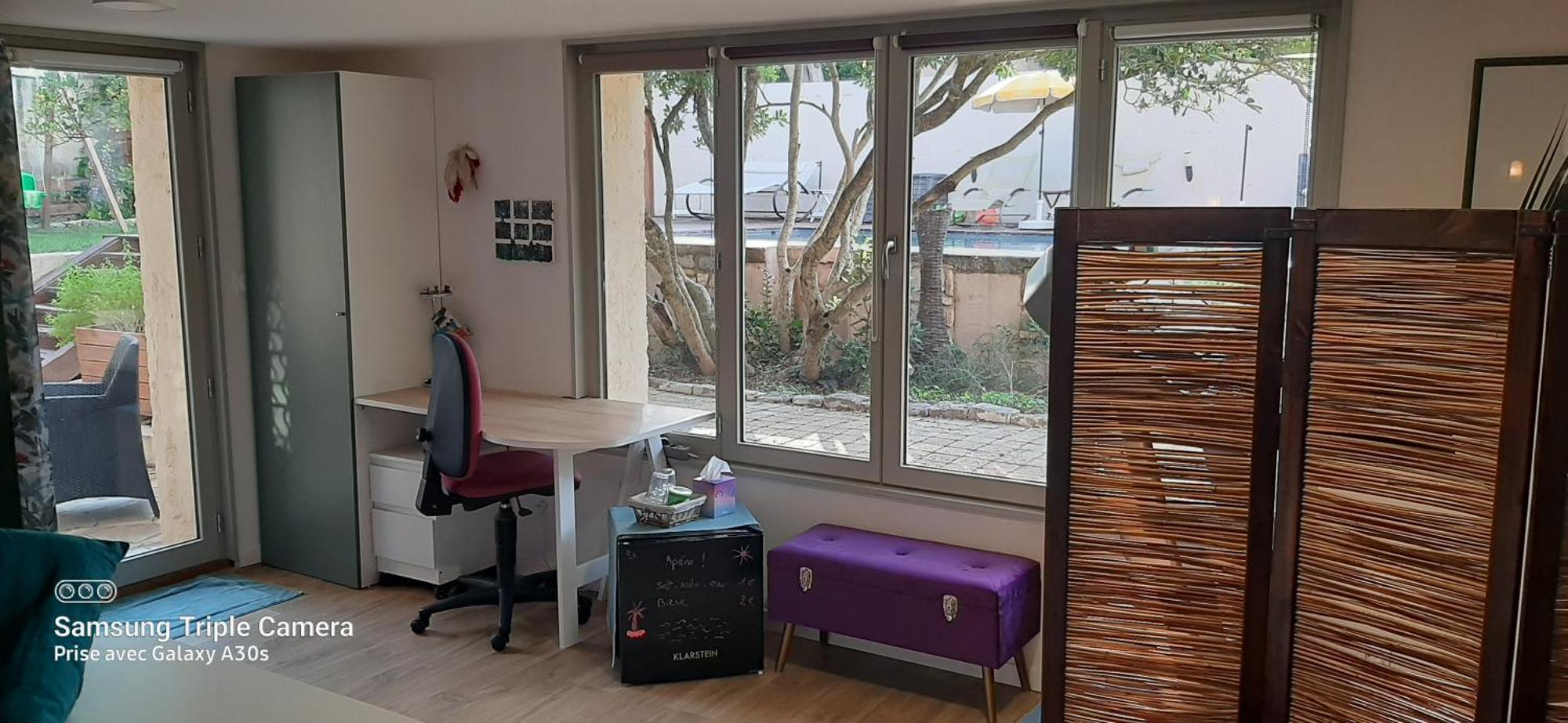 La Cigale Et La Fourmi Homestay Nimes