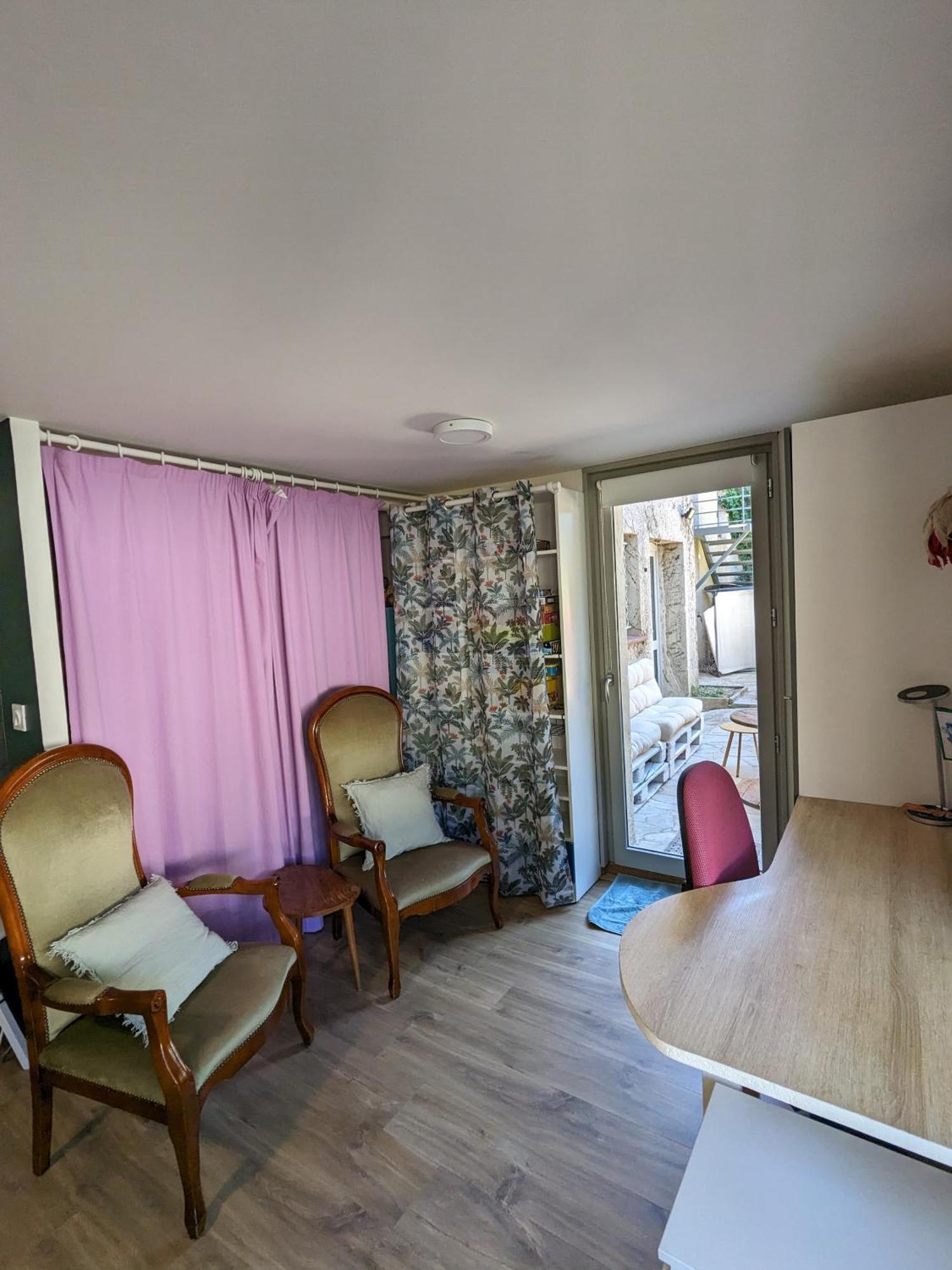 Homestay La Cigale Et La Fourmi *